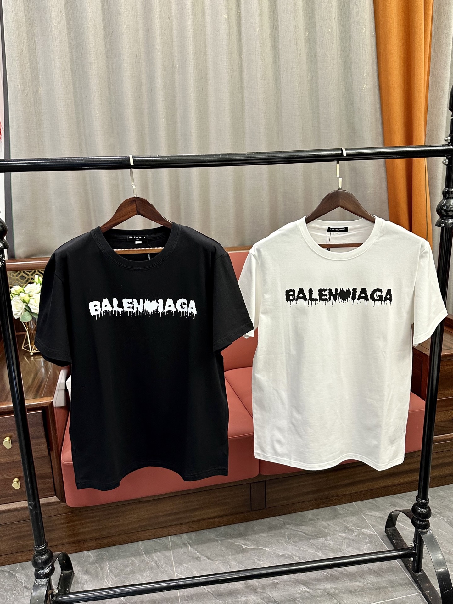 BALENCIAGA COATS model 05